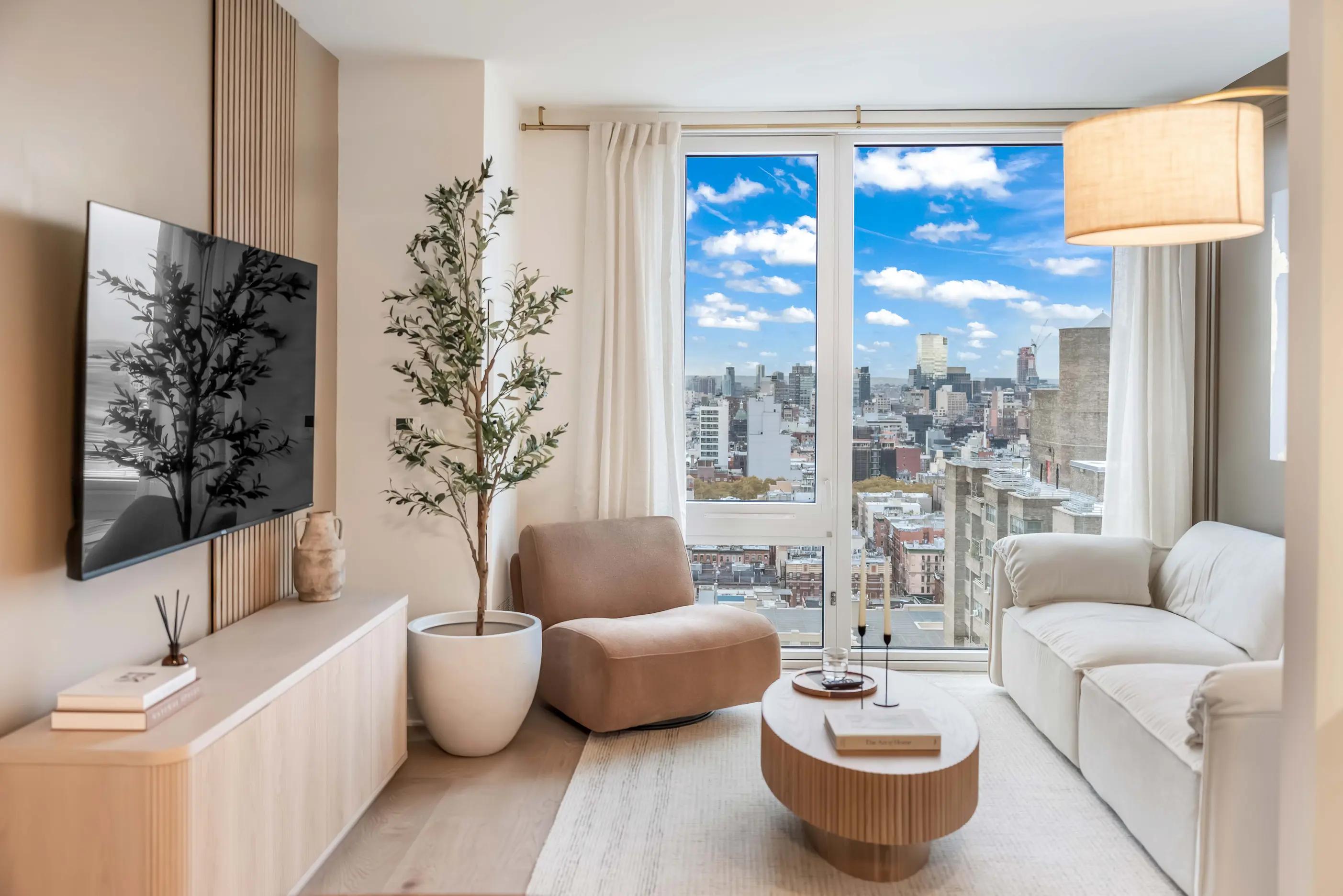 The Gatsby Highrise - property photo