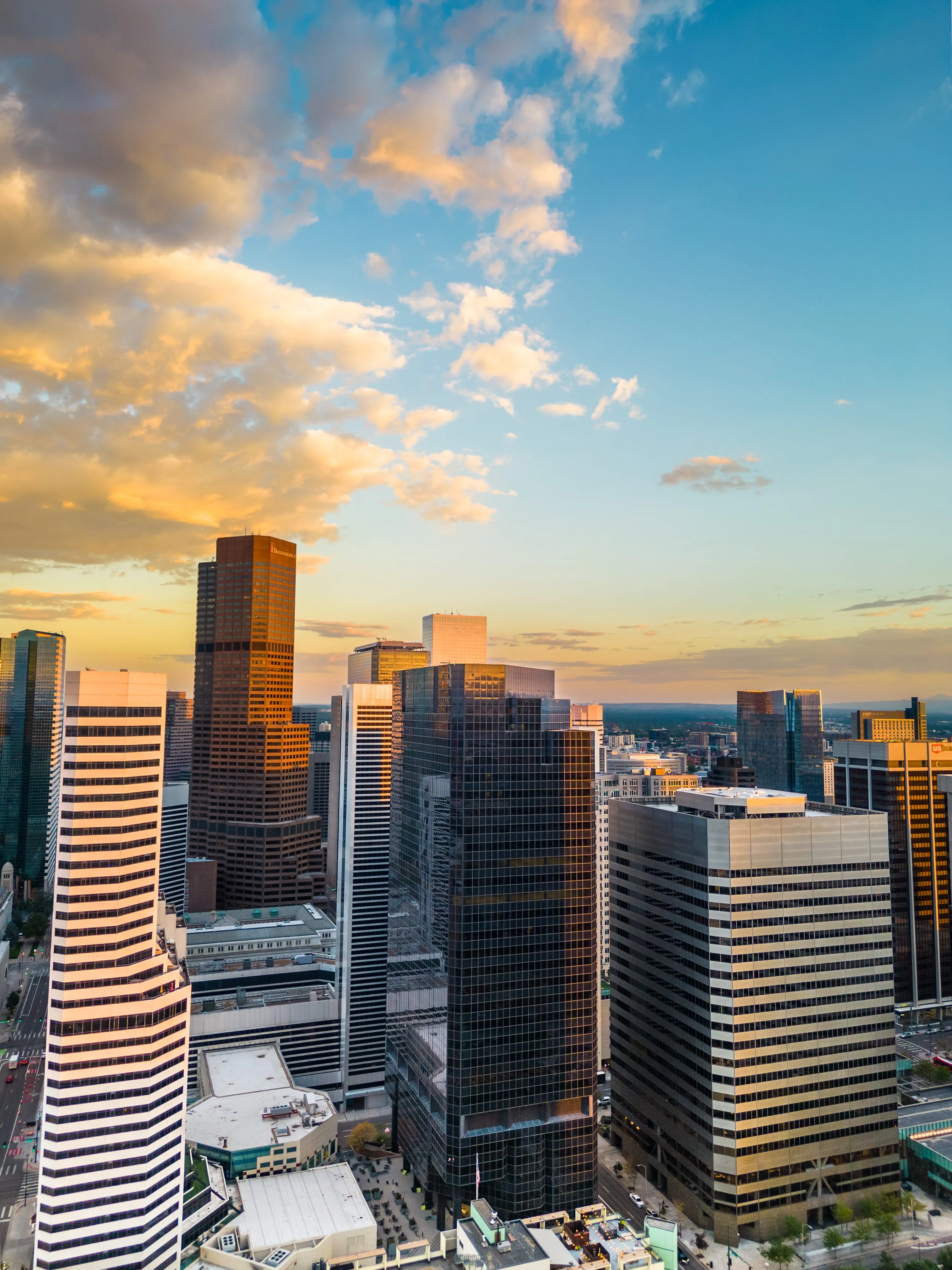 The Onyx Highrise - building photo