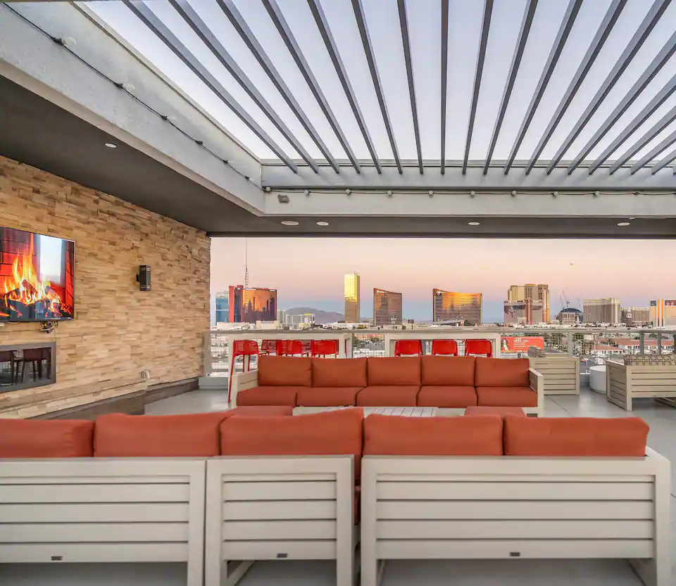 The Sinatra Condo — photo 1