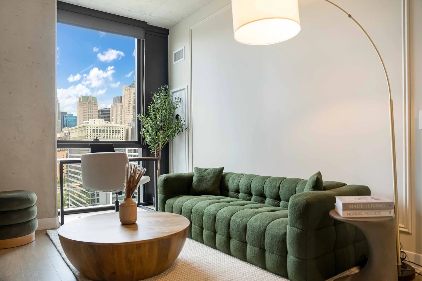 The Oliver Highrise - property photo