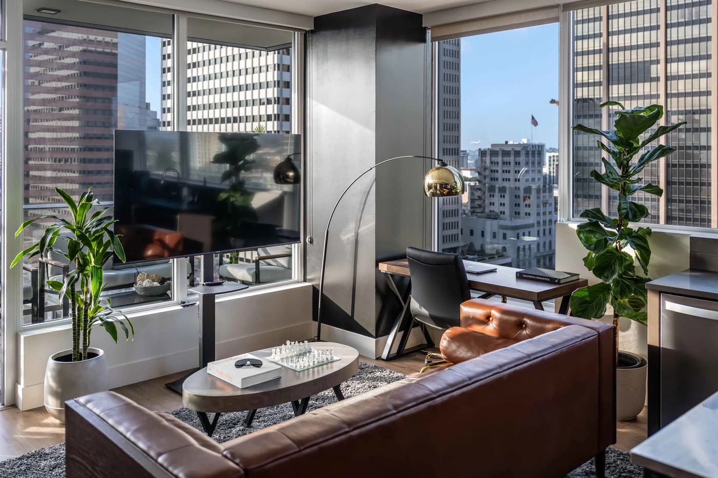 Cosmo Highrise — photo 1