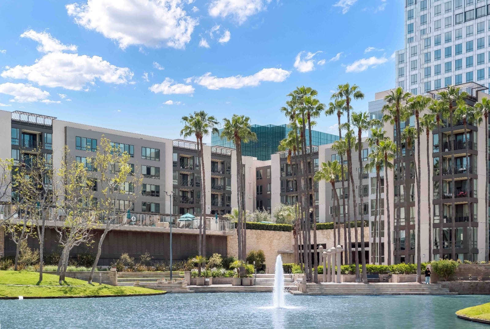 The building itself at 580 Anton, Costa Mesa