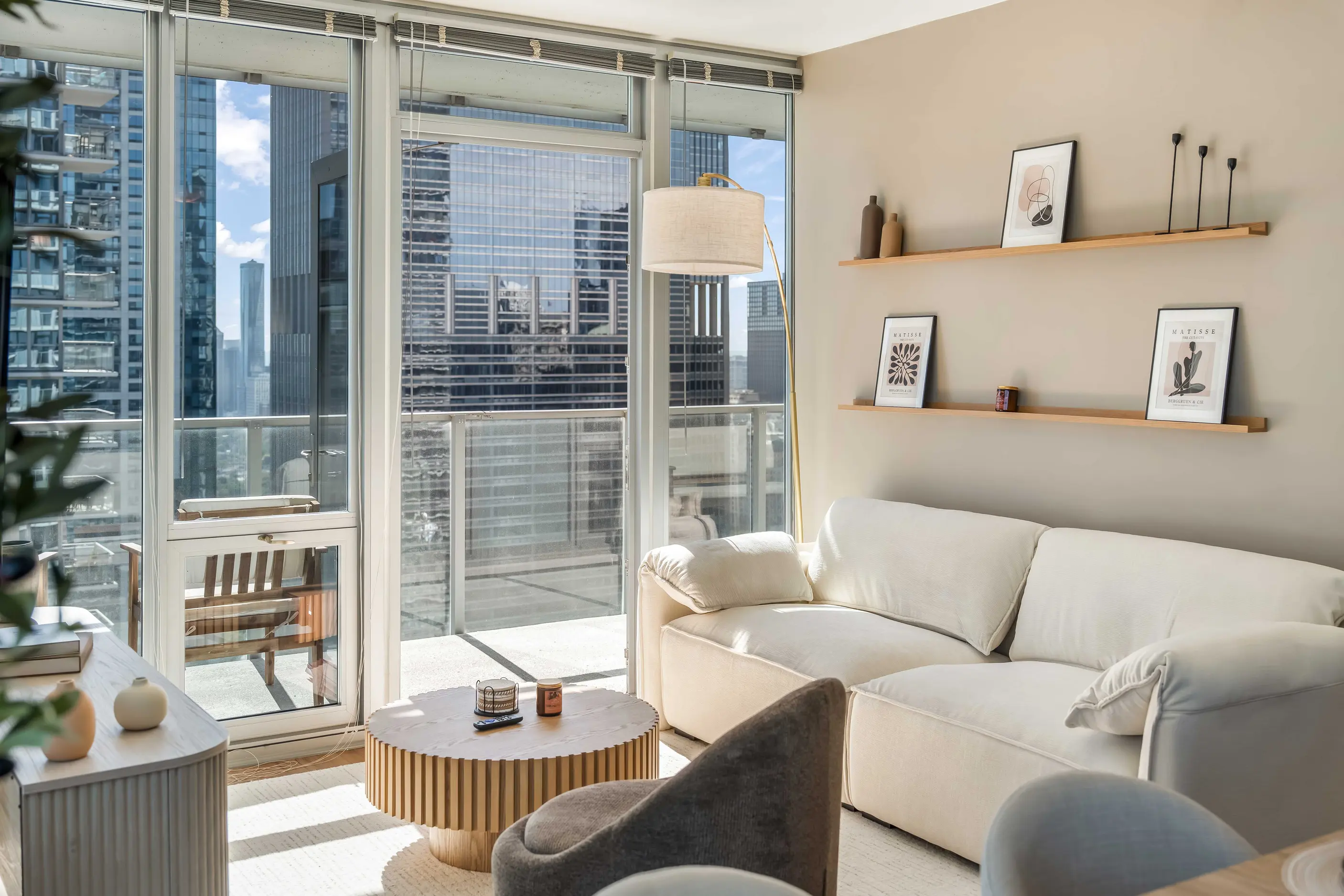 A World Class® furnished residence in Chicago, Illinois