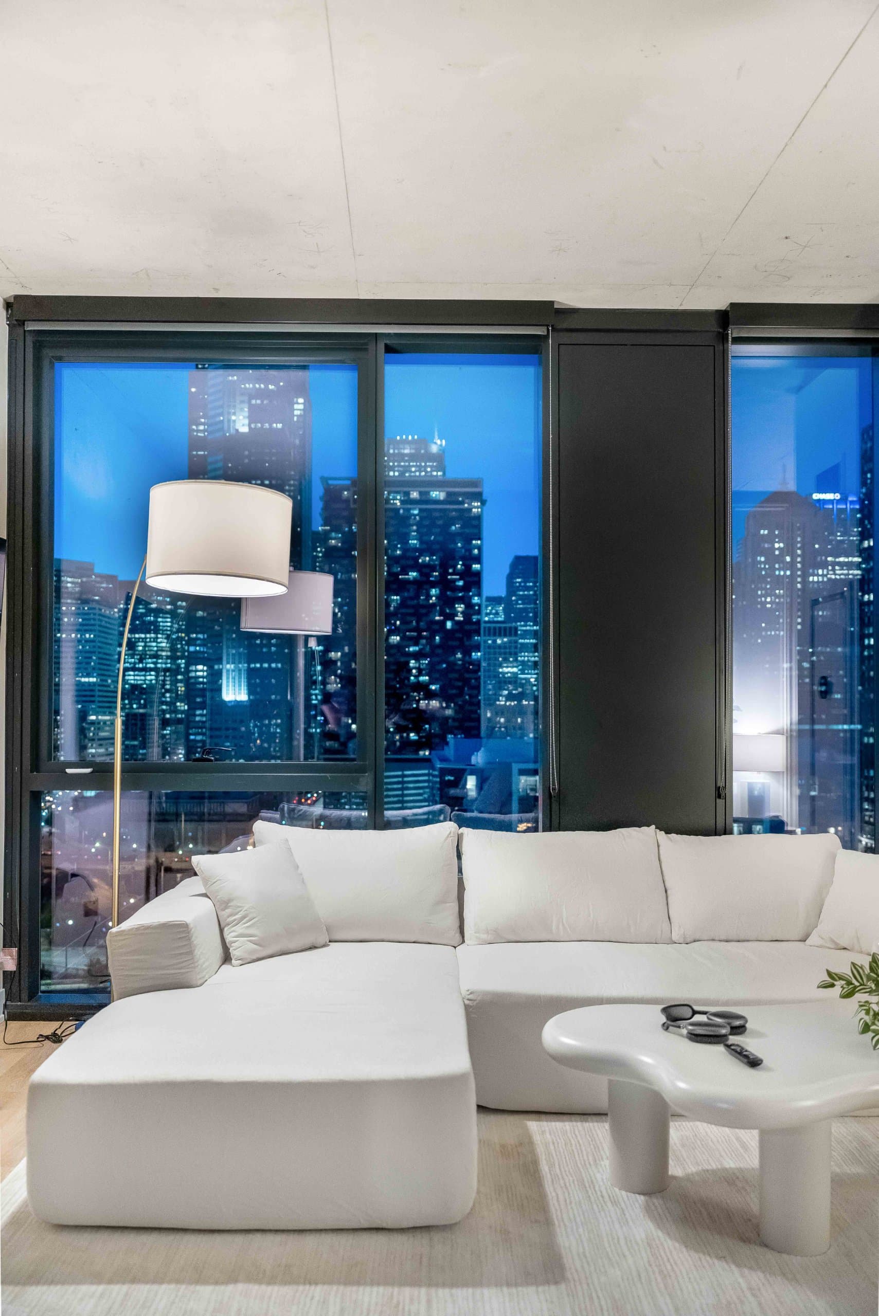 The Lauren Highrise — photo 1